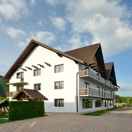 Vila Mogan Hotel Moieciu de Jos Exterior foto